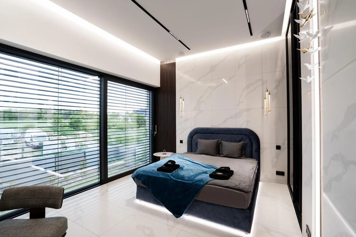 Chandelier Sky Mansion - Express Villa Prague
