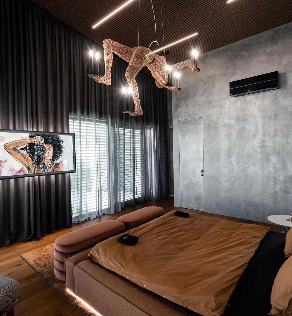 Chandelier Sky Mansion - Express Villa Prague